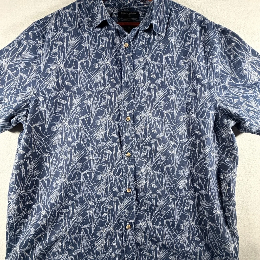 BANANA REPUBLIC MENS XL SLIM FIT LINEN BLEND SHORT SLEEVE BUTTON SHIRT BLUE